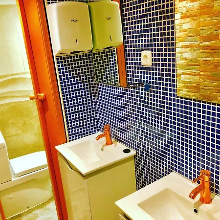 Lisbonaccommodation Appartamento *