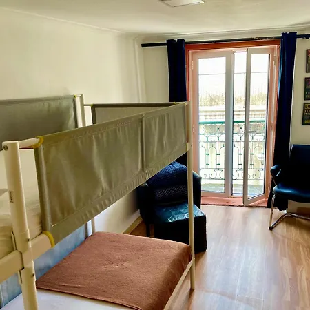 Lisbonaccommodation * Lisbona